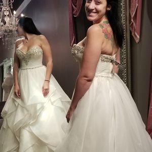 Winnie Couture wedding dress